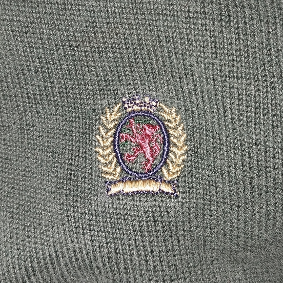 Tommy Hilfiger Sweater - Picture 2 of 3